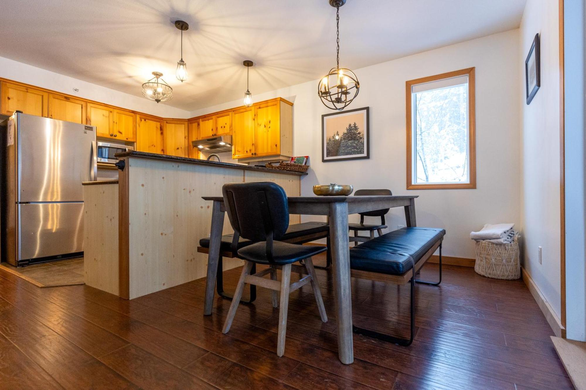 Stone Creek Chalets By Fernie Central Reservations エクステリア 写真
