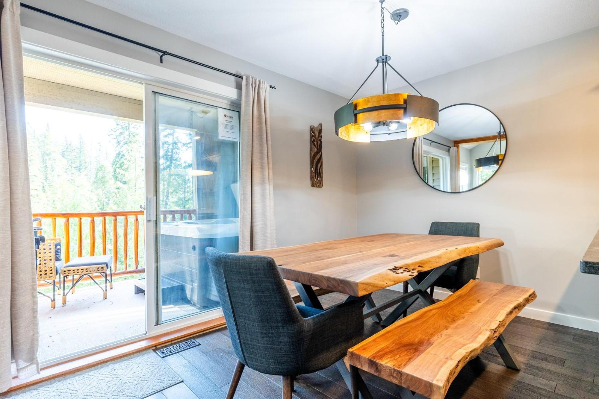 Stone Creek Chalets By Fernie Central Reservations エクステリア 写真