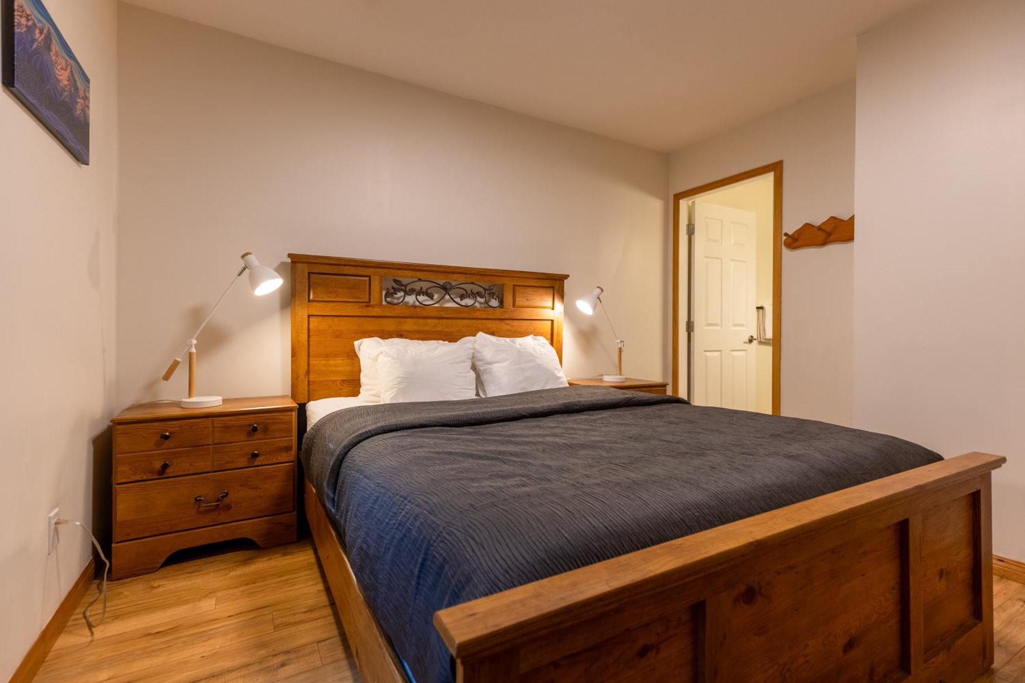 Stone Creek Chalets By Fernie Central Reservations エクステリア 写真