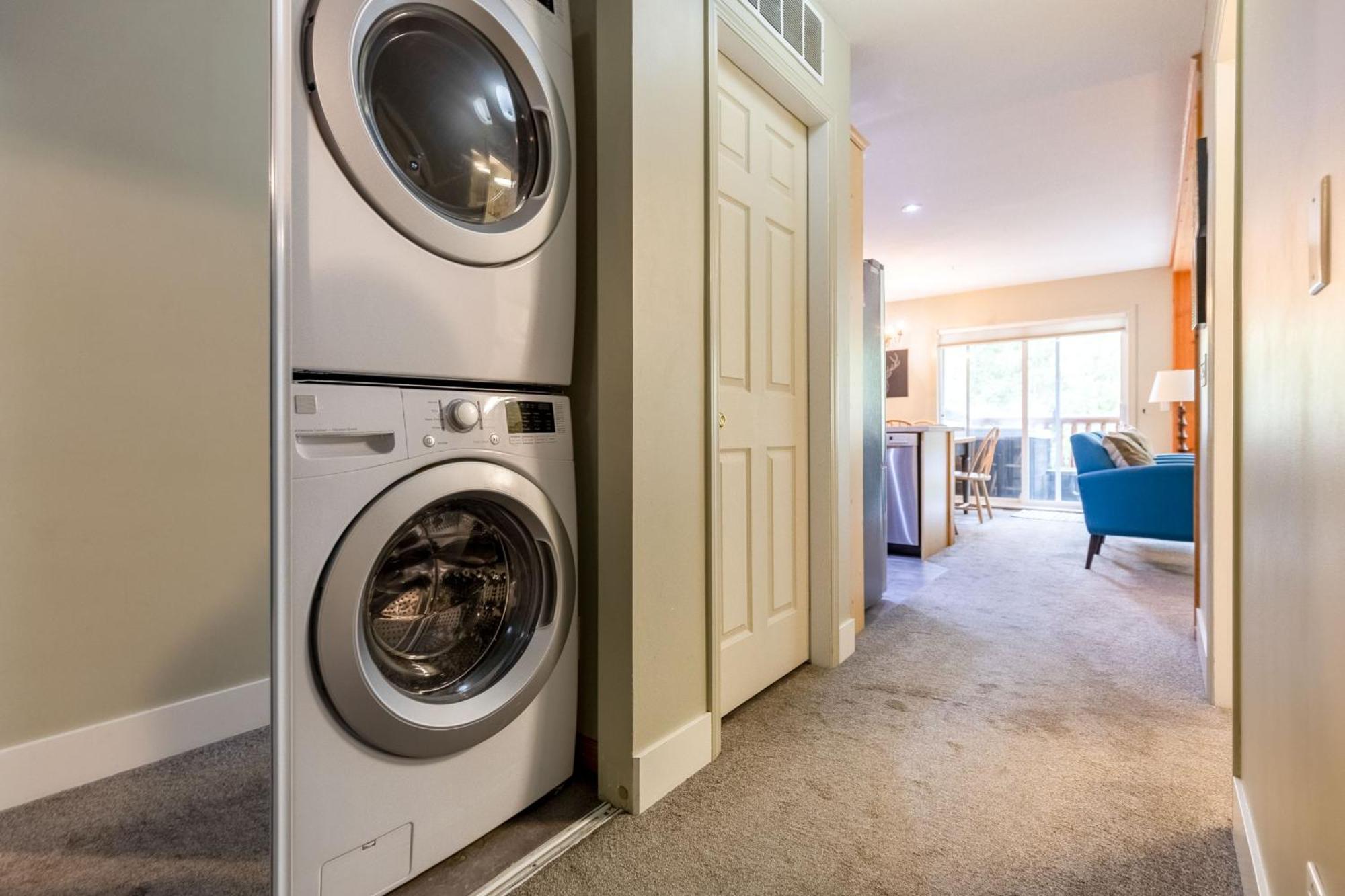 Stone Creek Chalets By Fernie Central Reservations エクステリア 写真